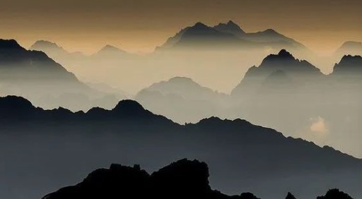 地低為海，人低為王